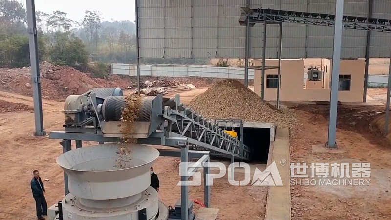 料仓的原料充足启动圆锥破