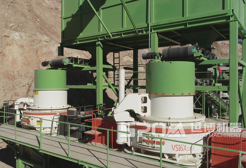 立式制砂机工作现场