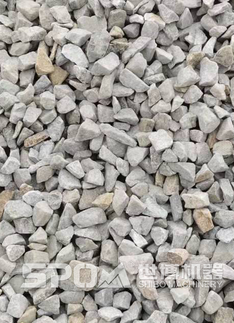 圆锥破碎机破碎石灰石生产石子