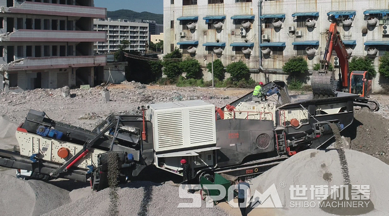 自走式建筑垃圾破碎处理破碎站