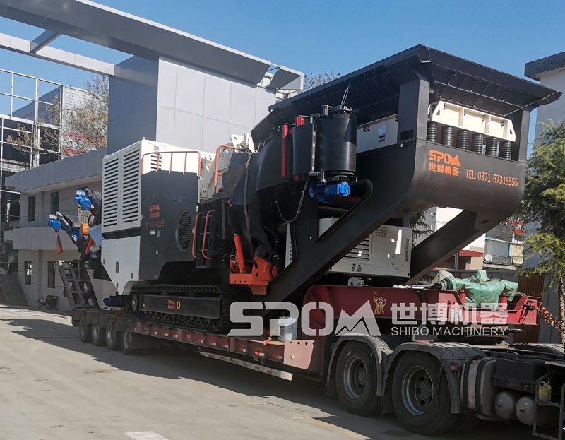 履带式碎煤机发货现场