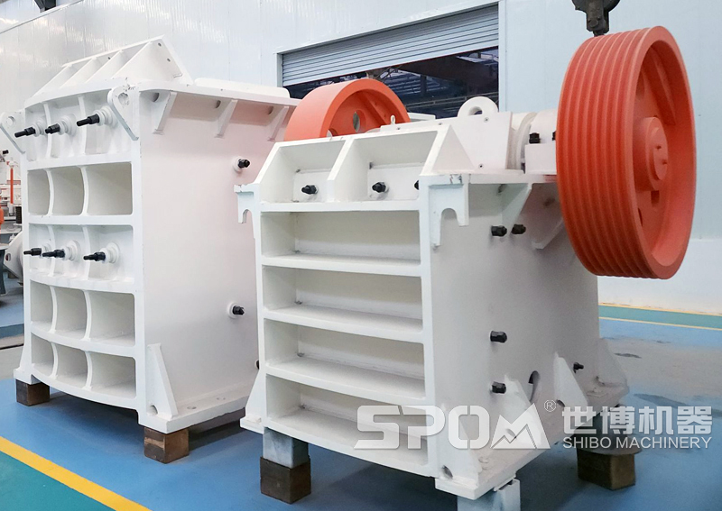 颚式破碎机外观 颚式破碎机外观