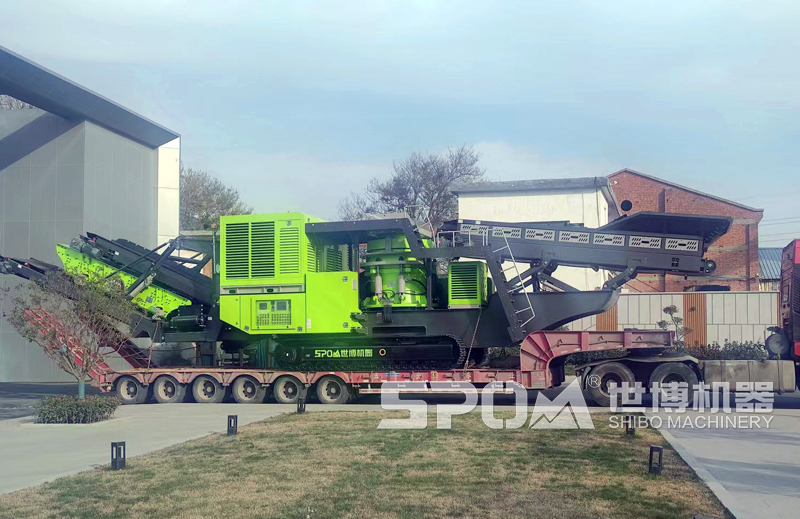 履带式HP300圆锥破发货了