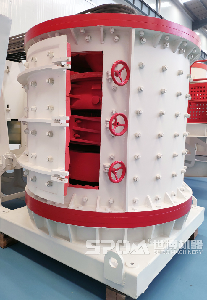 大型复合式破碎机生产车间