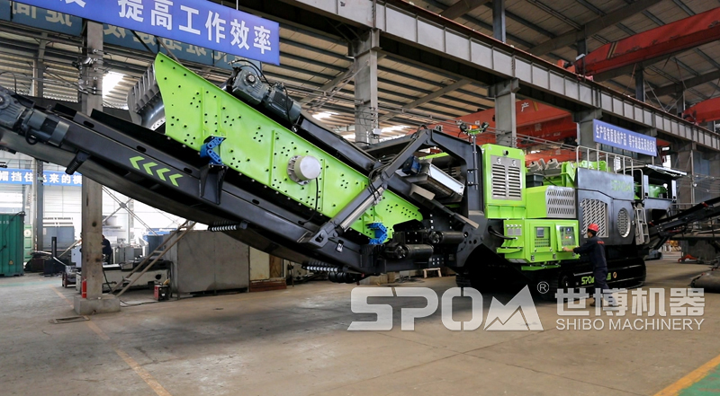 全移动履带大口反击破碎站